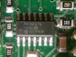 Микроконтроллер PIC16F676